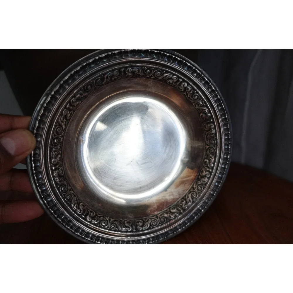 Vintage Reed &‎ Barton 1201 (A) Silver Plated Bowl Ornate Decorative Edge Decor